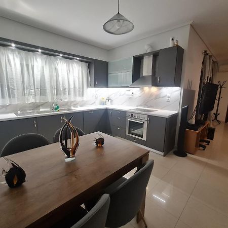 Evi'S & George'S Home Атина Екстериор снимка
