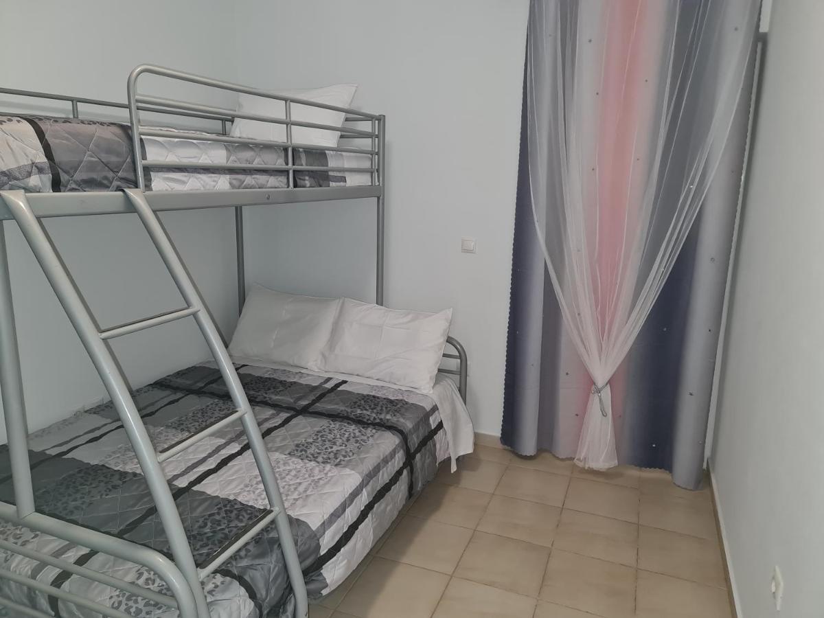 Evi'S & George'S Home Атина Екстериор снимка