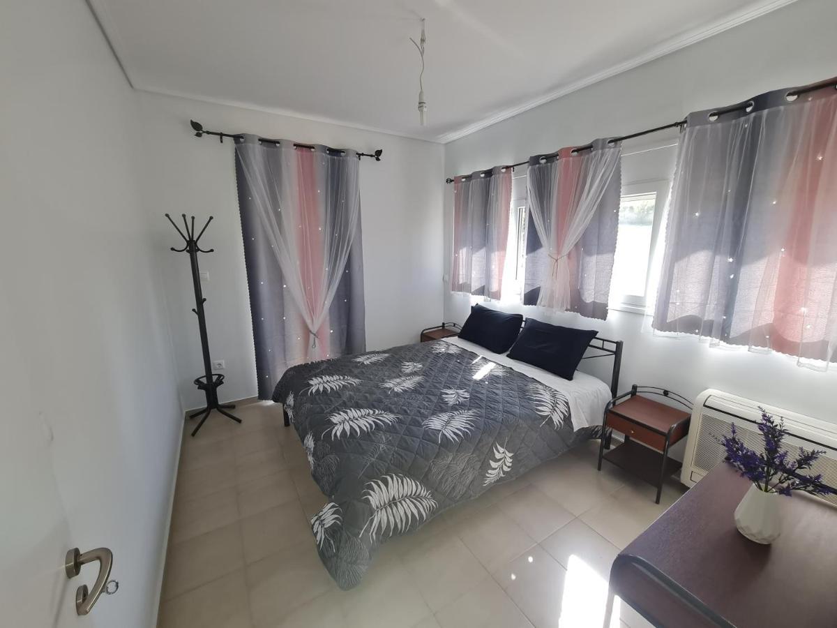 Evi'S & George'S Home Атина Екстериор снимка